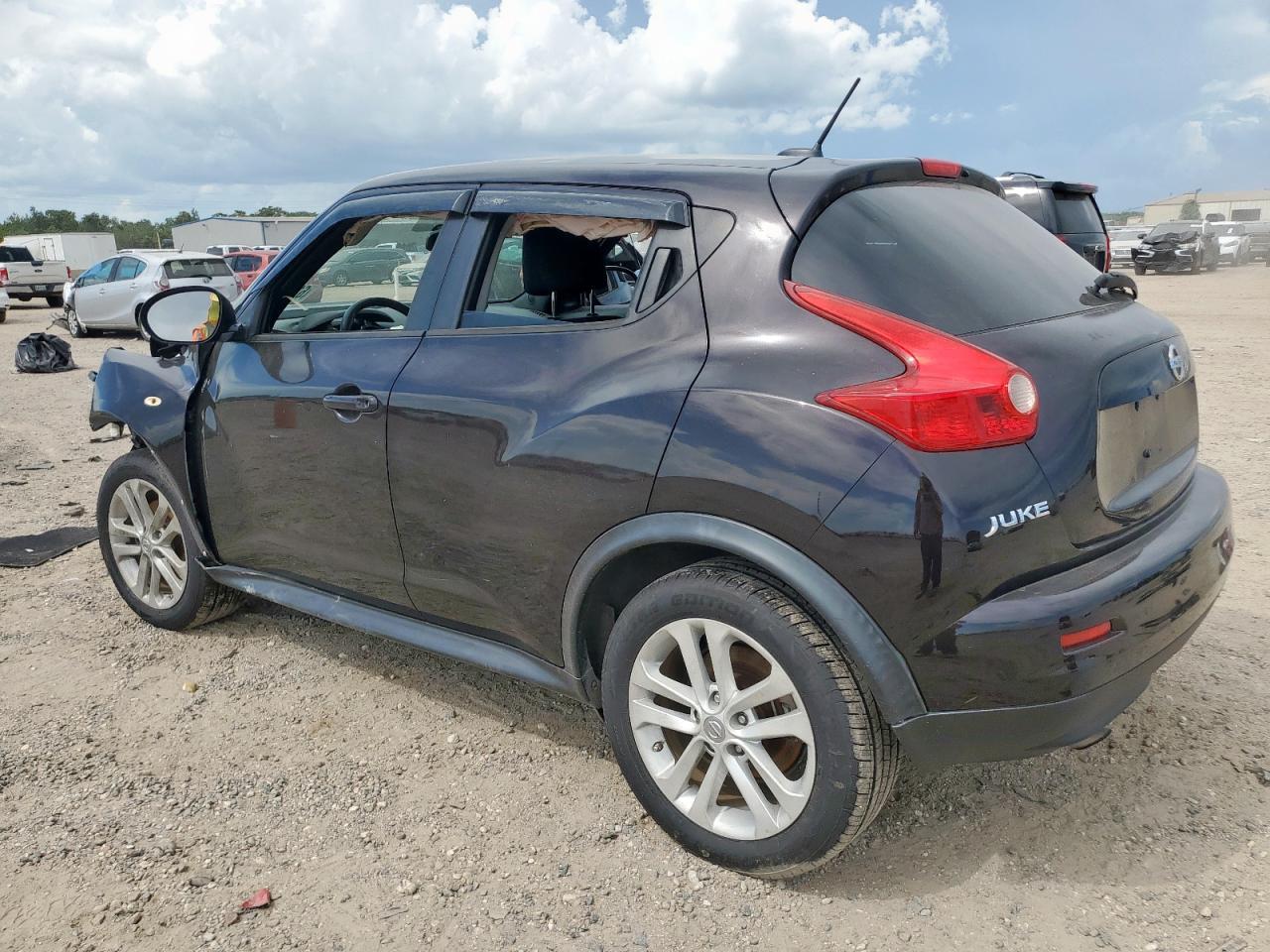 2014 NISSAN Juke