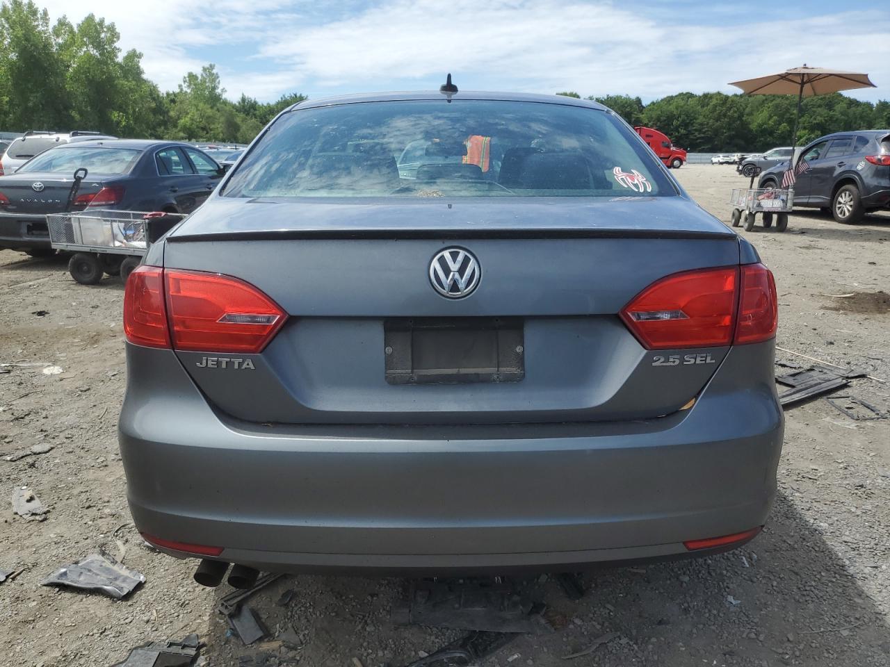 2013 VOLKSWAGEN JETTA