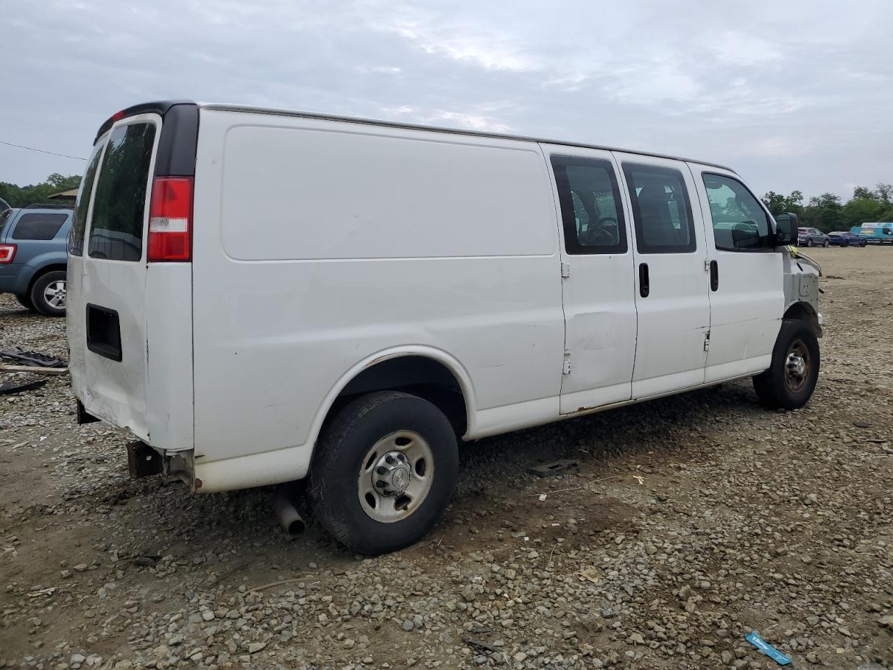 2017 CHEVROLET EXPRESS 2500