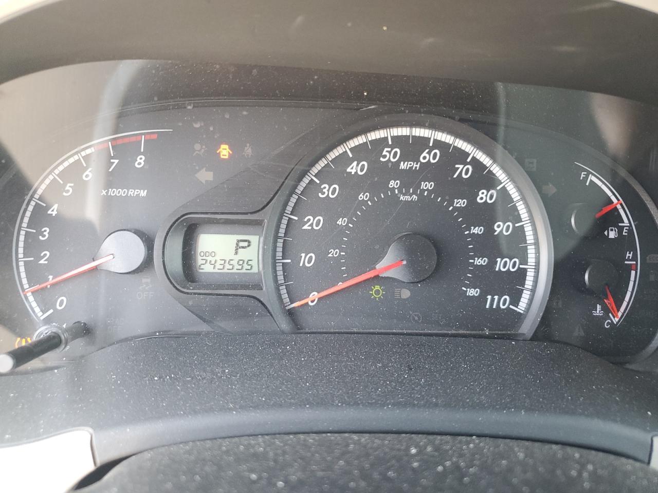 2012 TOYOTA SIENNA
