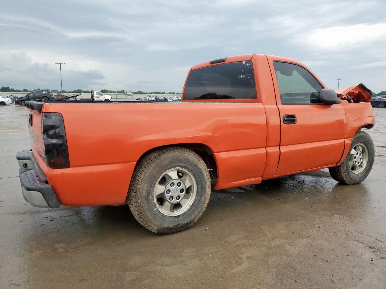 2004 CHEVROLET Silverado