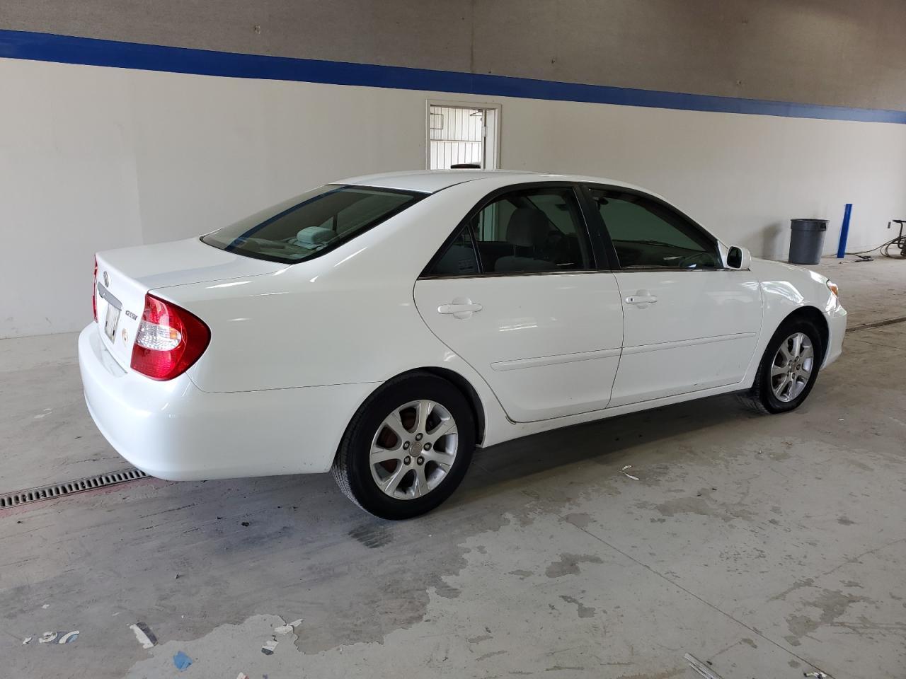 2004 TOYOTA CAMRY