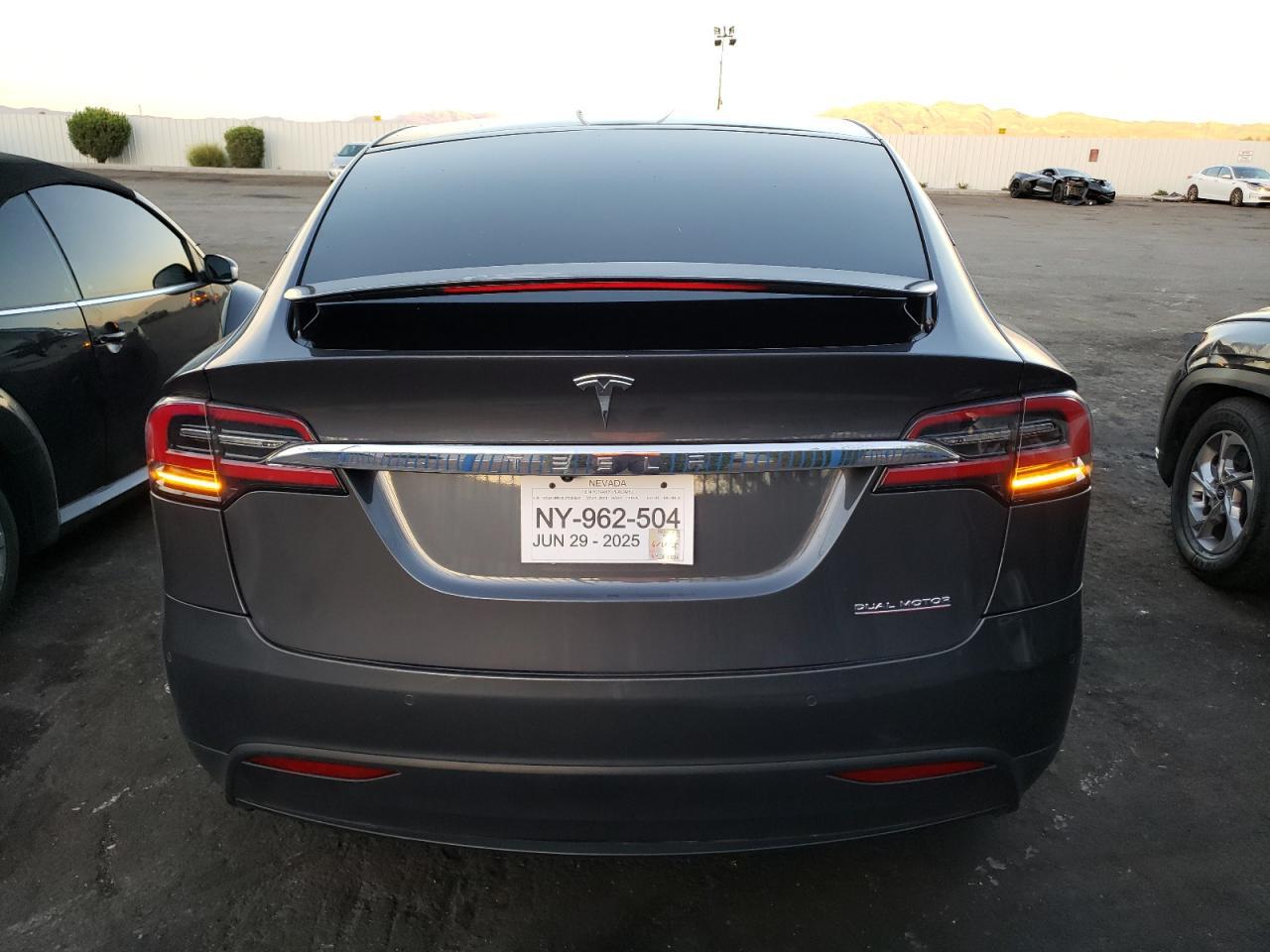 2020 TESLA MODEL X