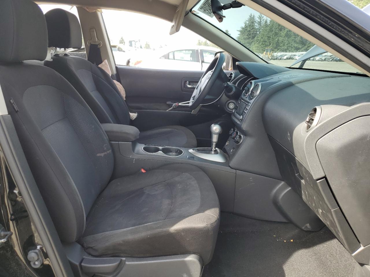 2014 NISSAN ROGUE