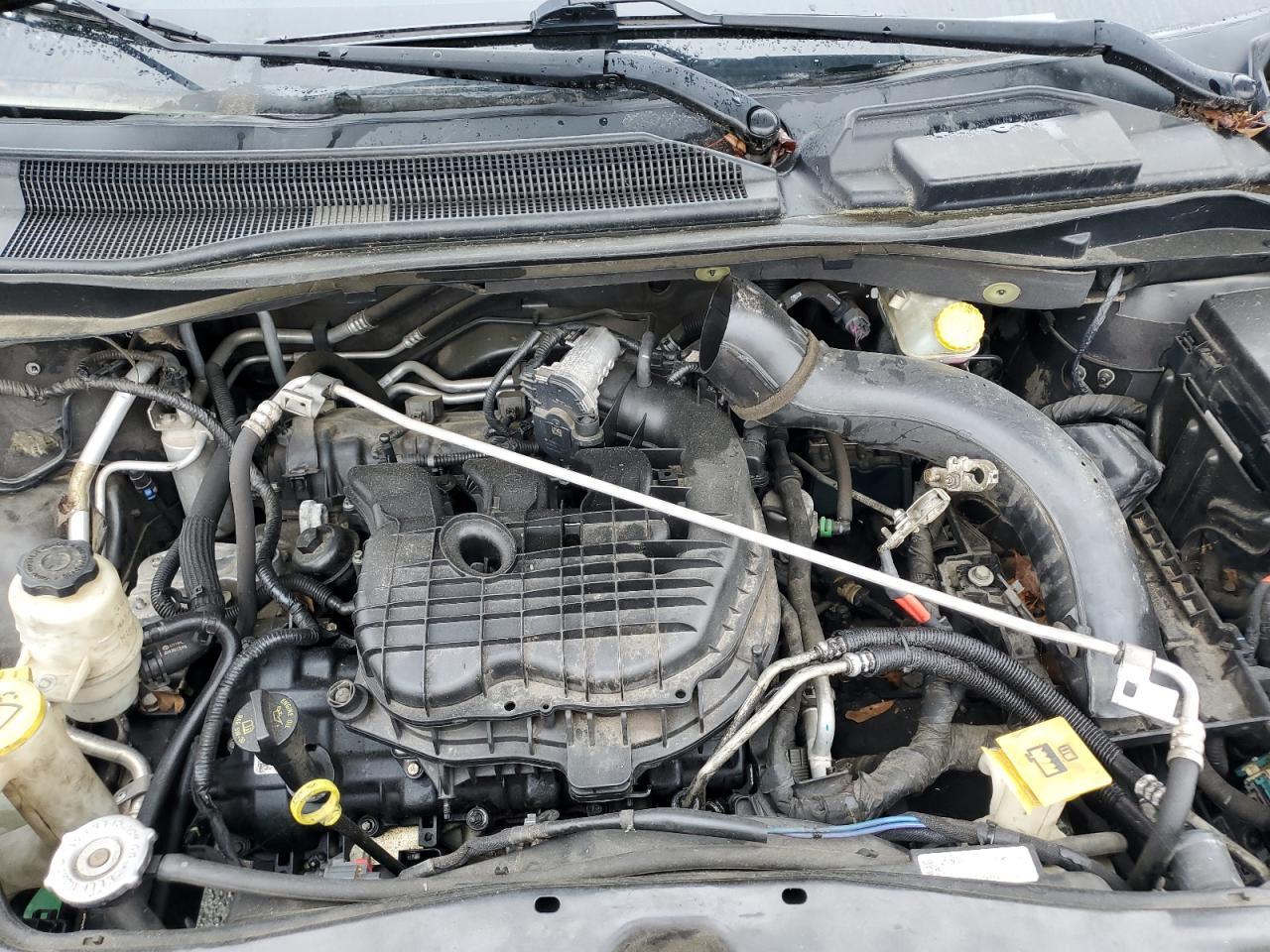2012 CHRYSLER Town & Country