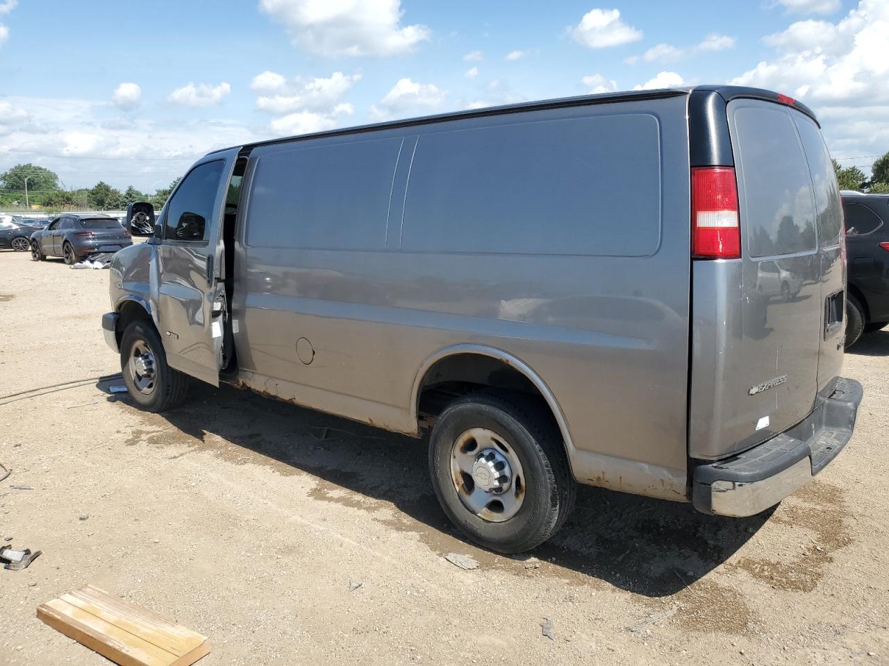 2006 CHEVROLET Express 3500