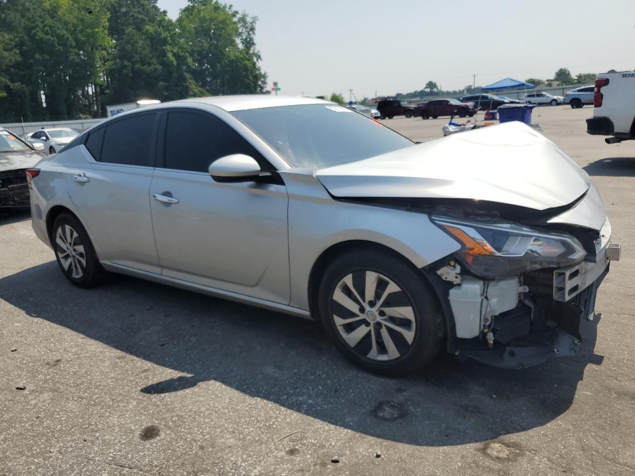 2020 NISSAN ALTIMA