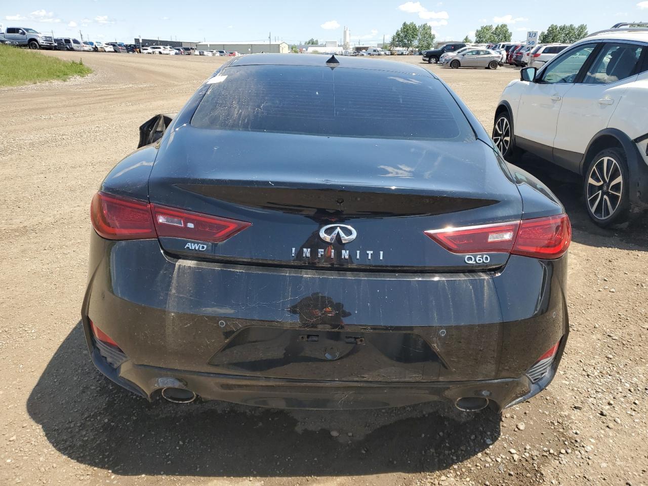 2017 INFINITI Q60