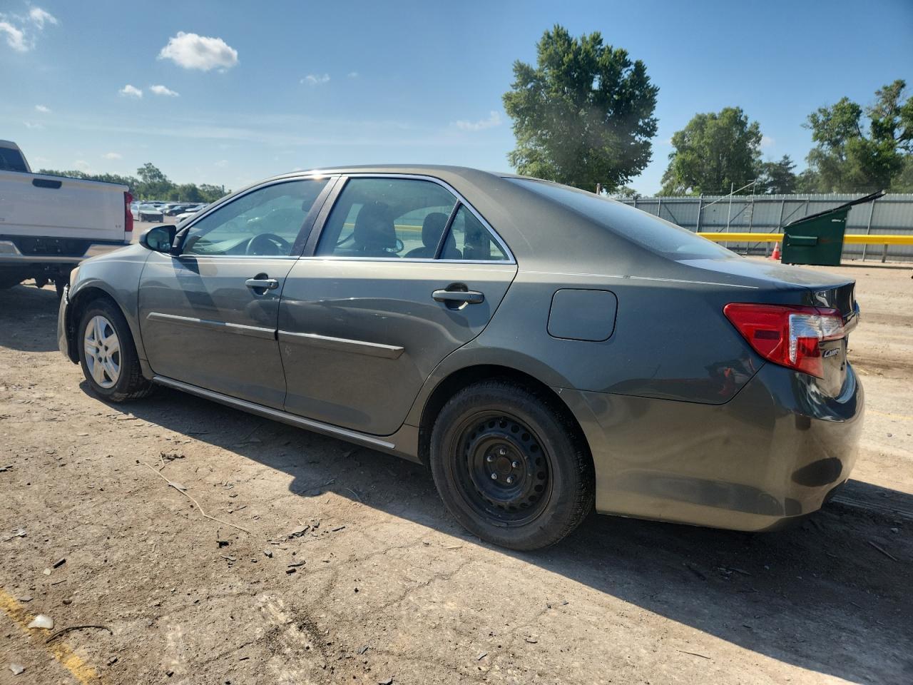 2013 TOYOTA CAMRY