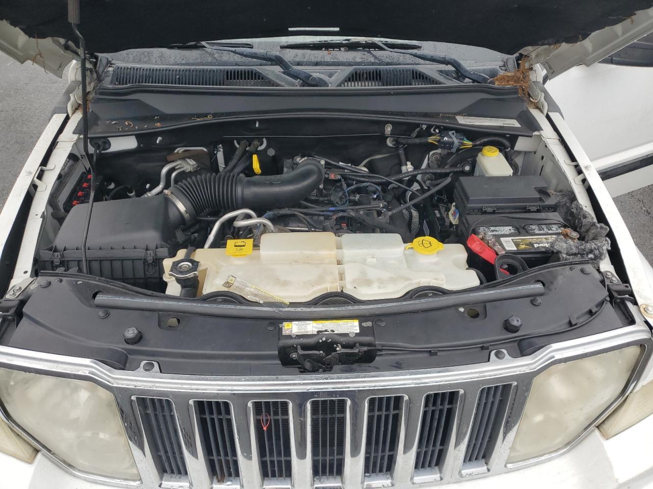 2012 JEEP Liberty