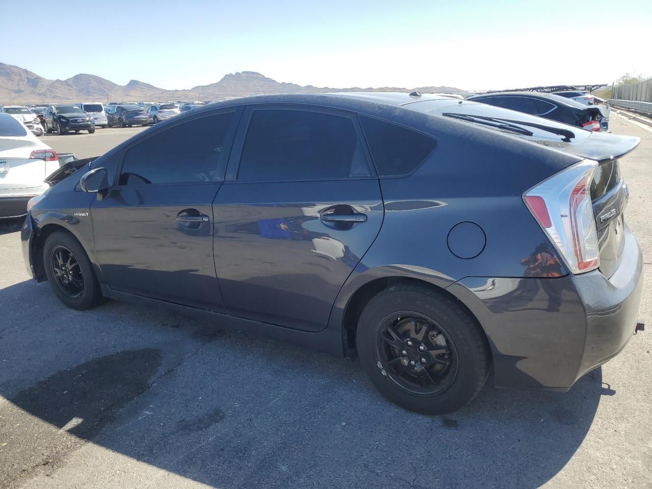 2013 TOYOTA PRIUS