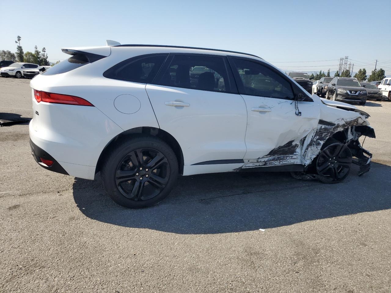 2019 JAGUAR F-Pace