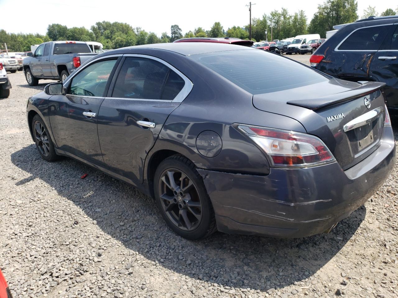 2012 NISSAN Maxima