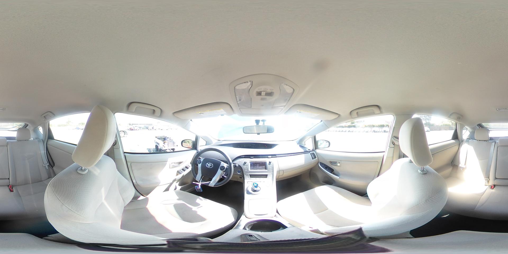 2015 TOYOTA PRIUS