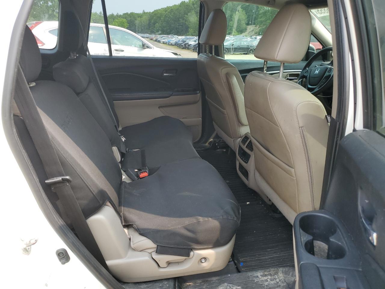 2016 HONDA PILOT
