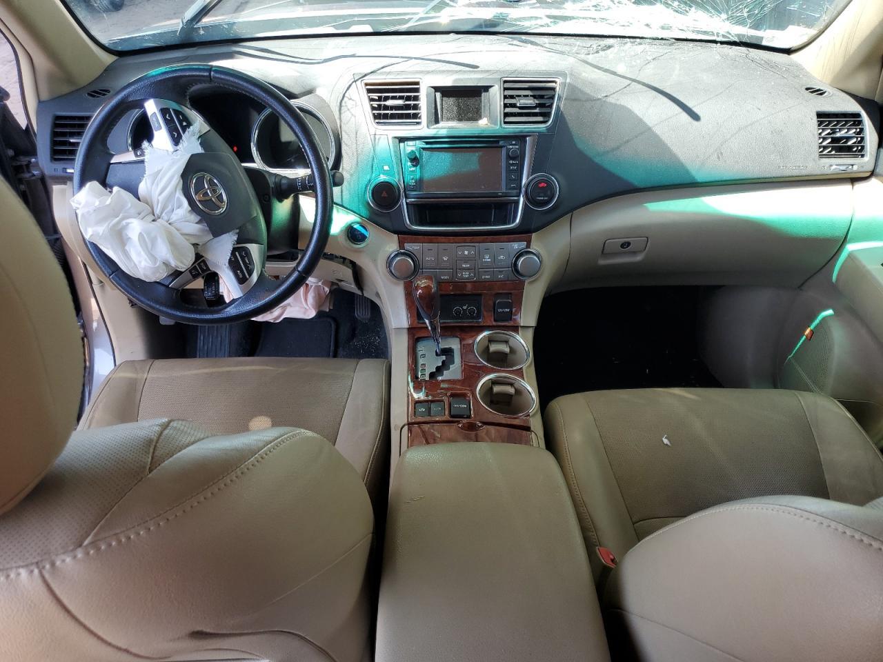2013 TOYOTA HIGHLANDER