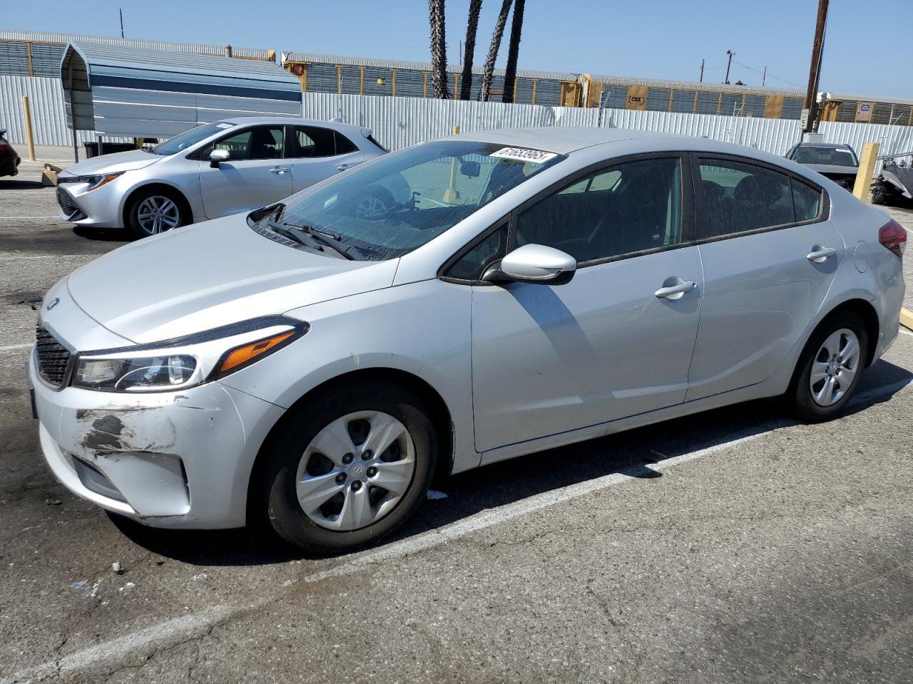2017 KIA FORTE