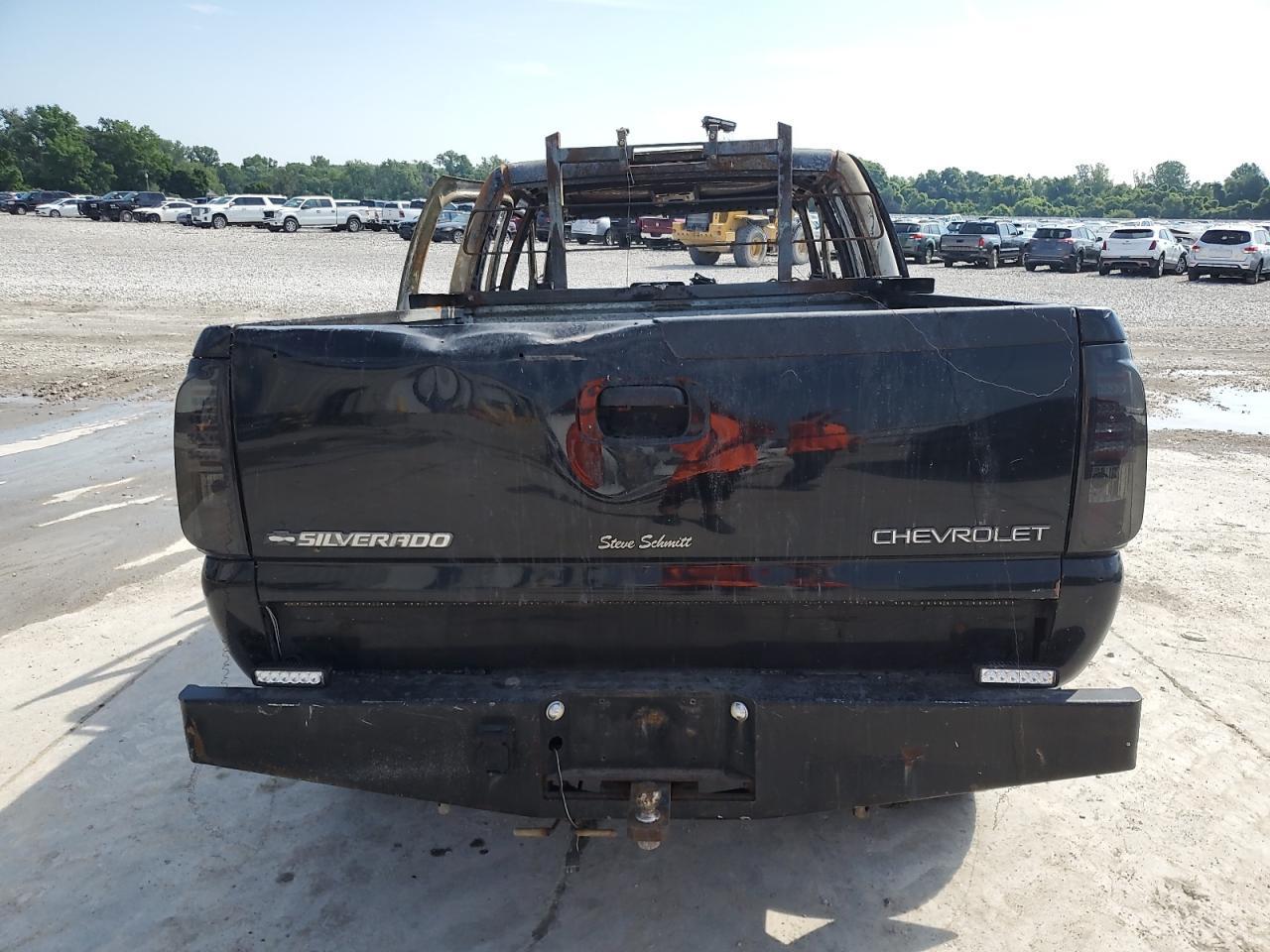 2004 CHEVROLET Silverado 2500