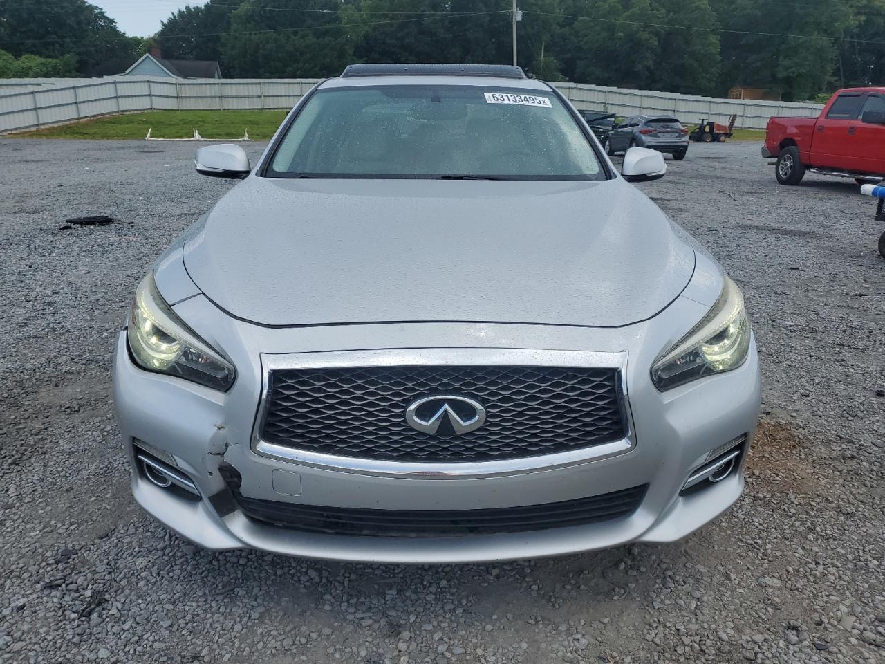 2015 INFINITI Q50