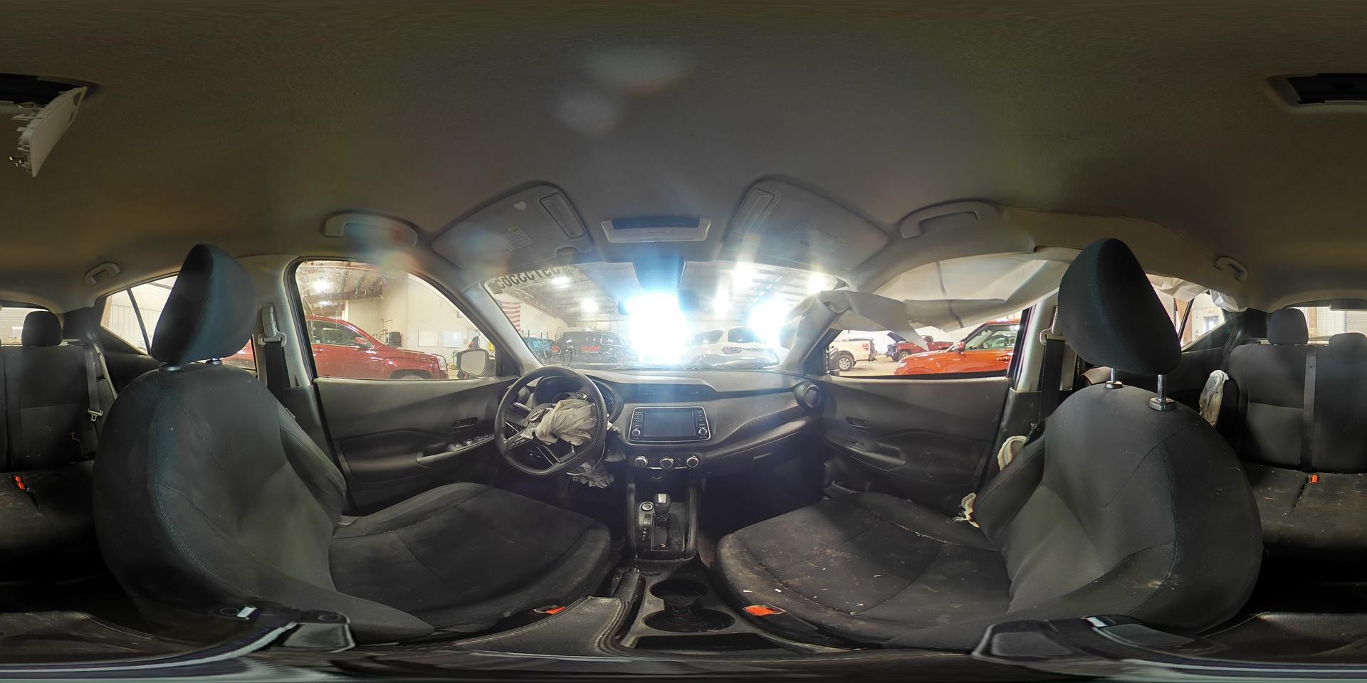 2024 NISSAN KICKS