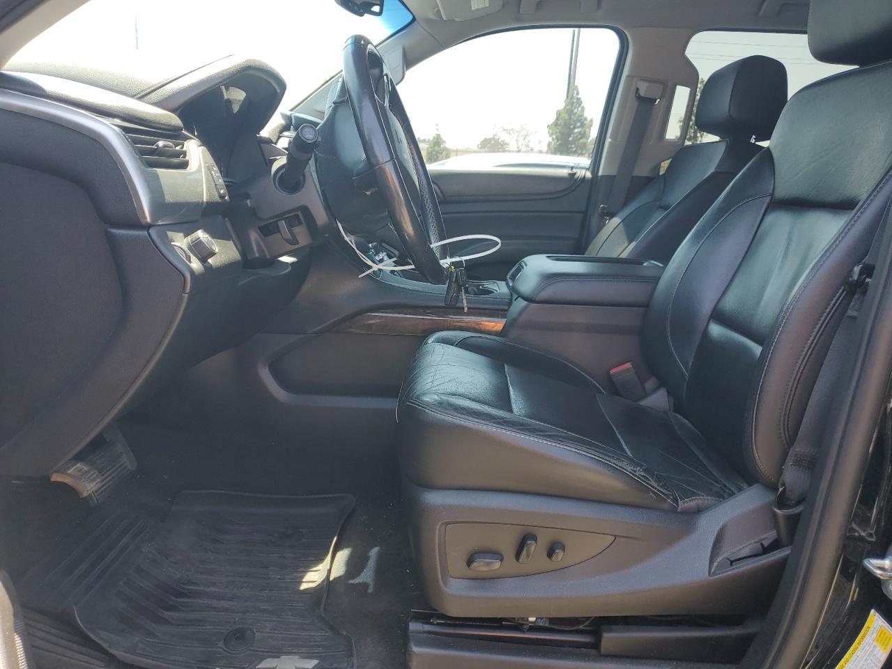 2018 CHEVROLET Suburban