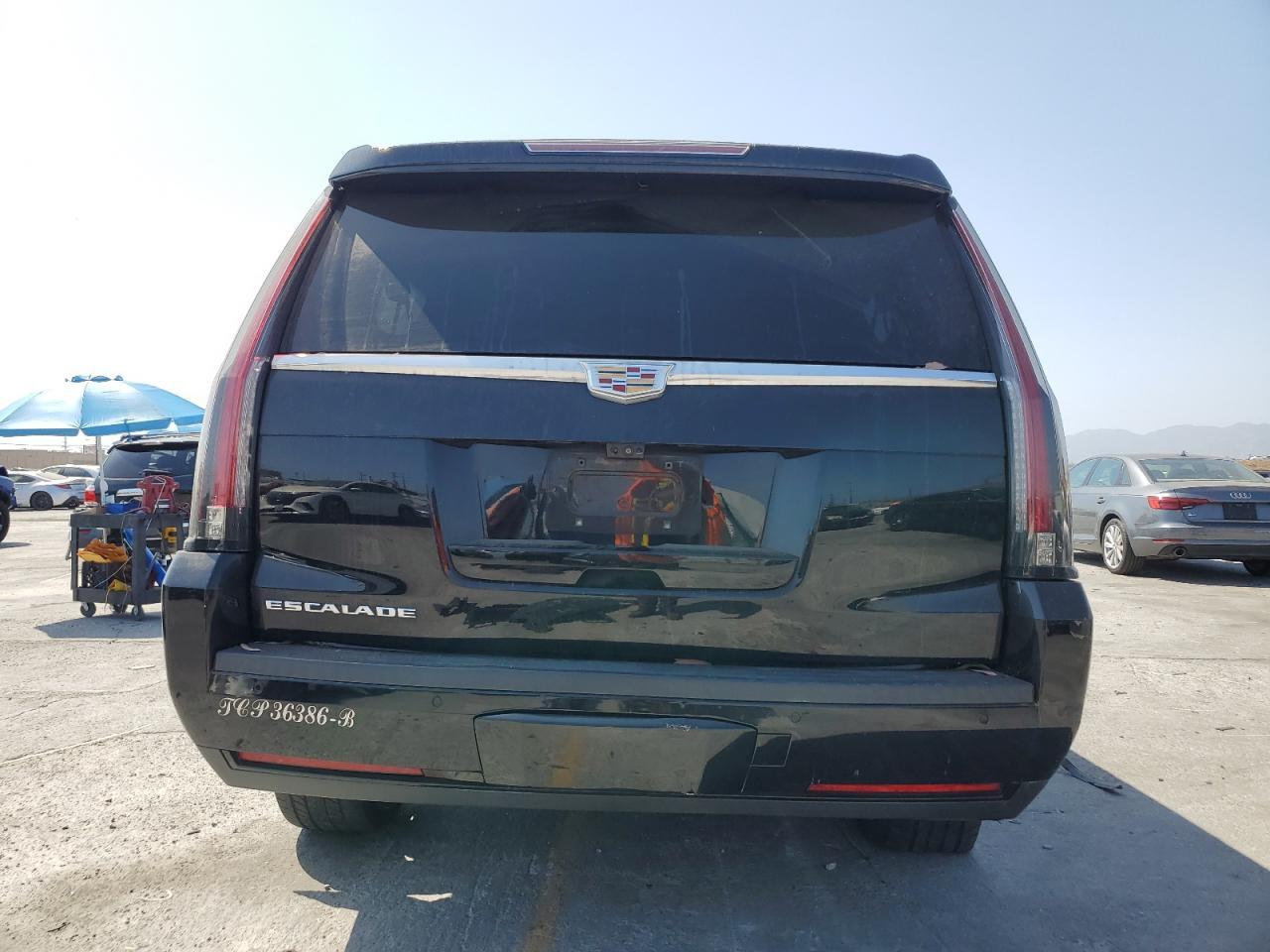 2019 CADILLAC ESCALADE
