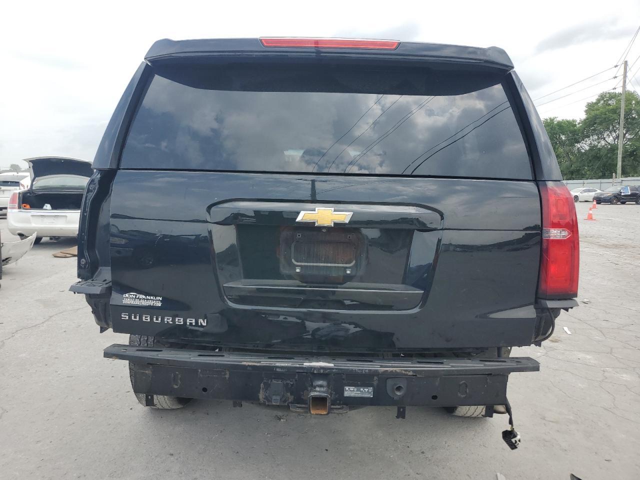2018 CHEVROLET Suburban