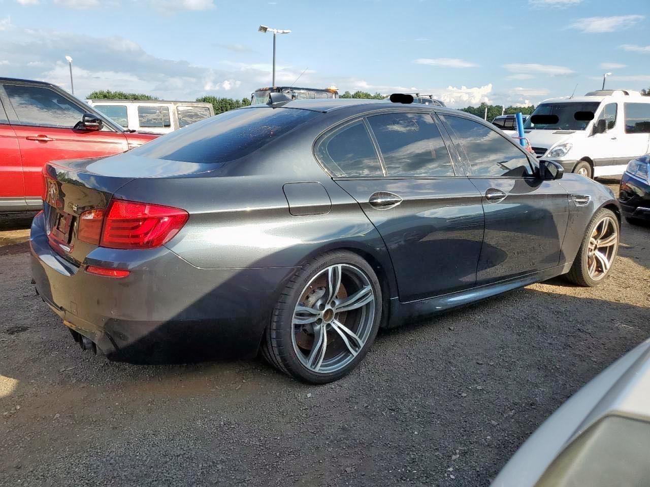 2013 BMW M5