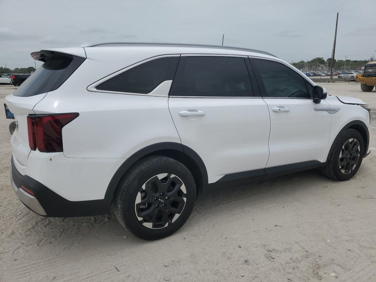 2024 KIA SORENTO