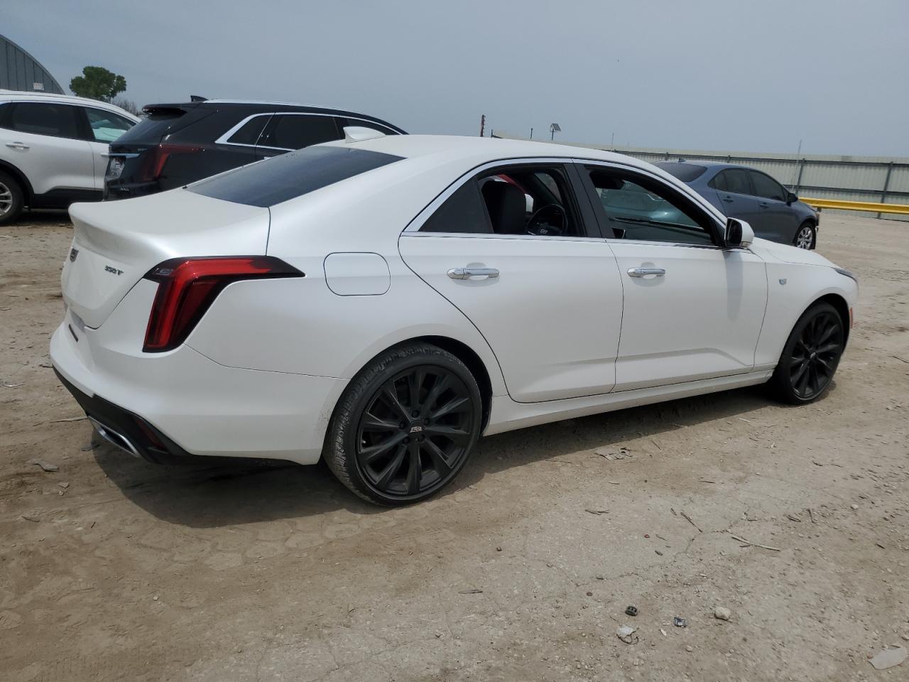 2020 CADILLAC CT4