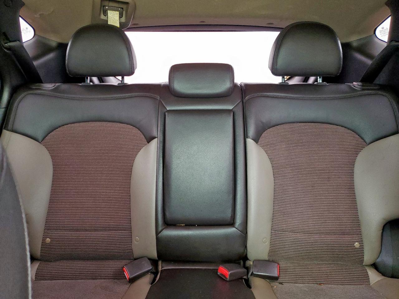 2012 HYUNDAI TUCSON