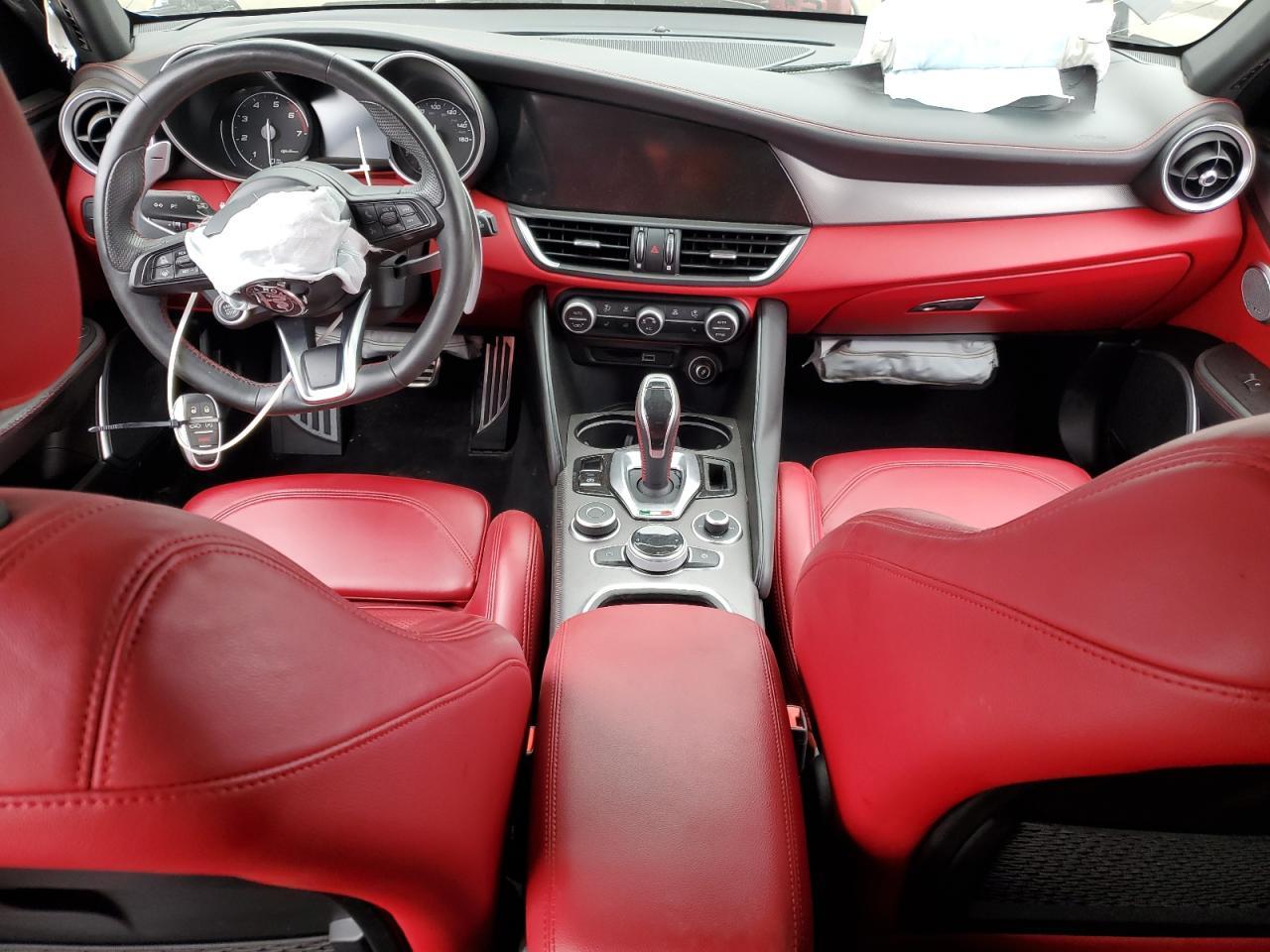 2021 ALFA ROMEO Giulia