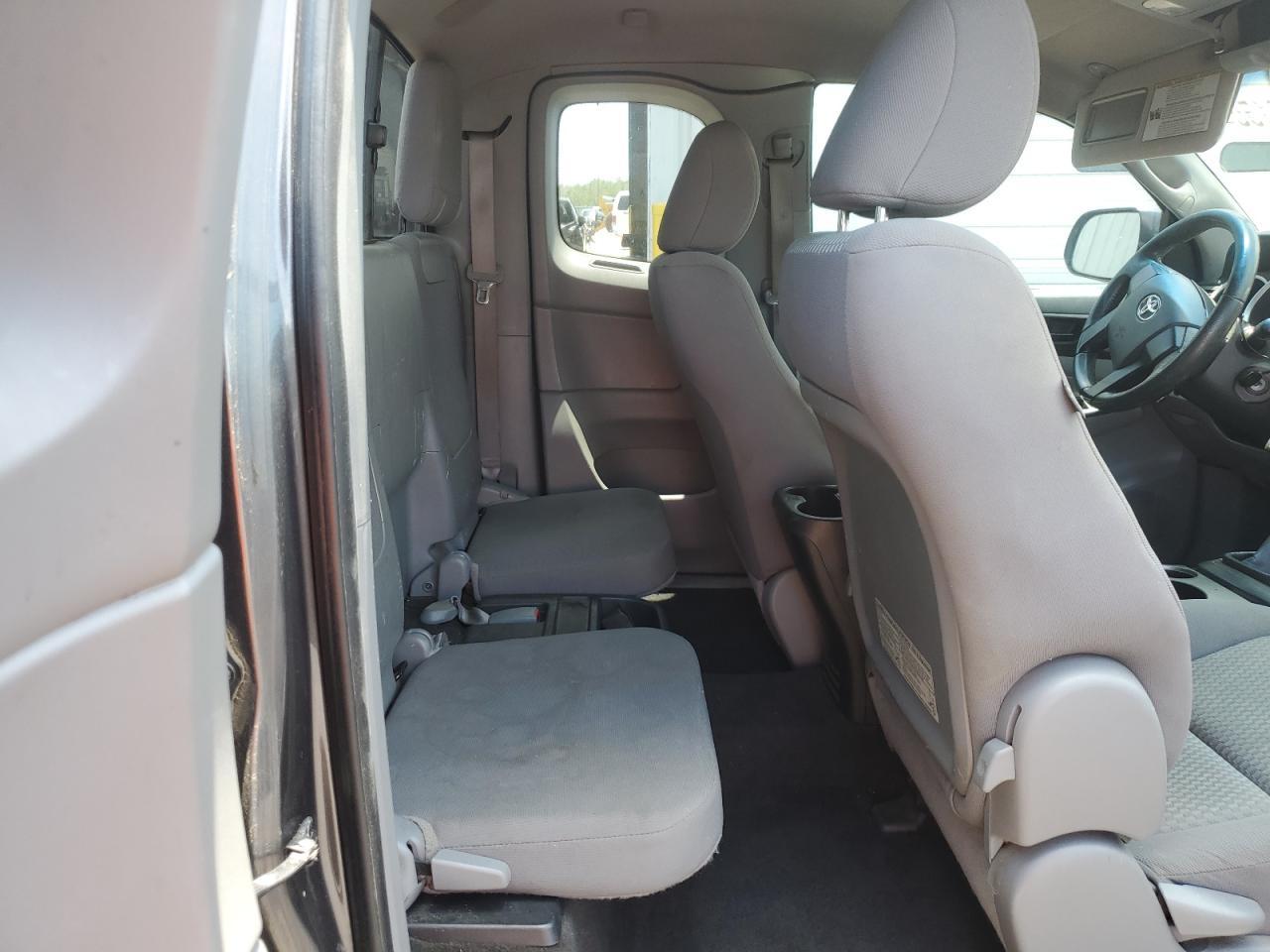 2012 TOYOTA TACOMA