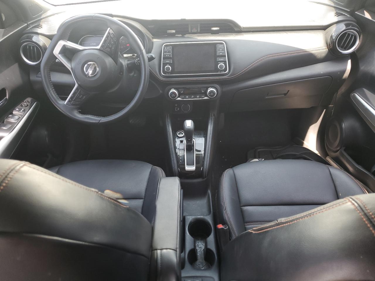 2019 NISSAN KICKS