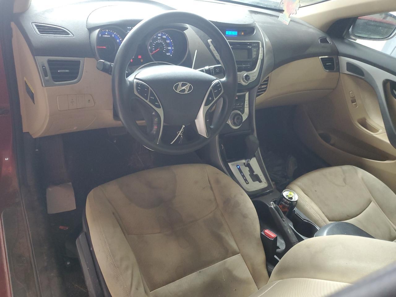 2011 HYUNDAI ELANTRA