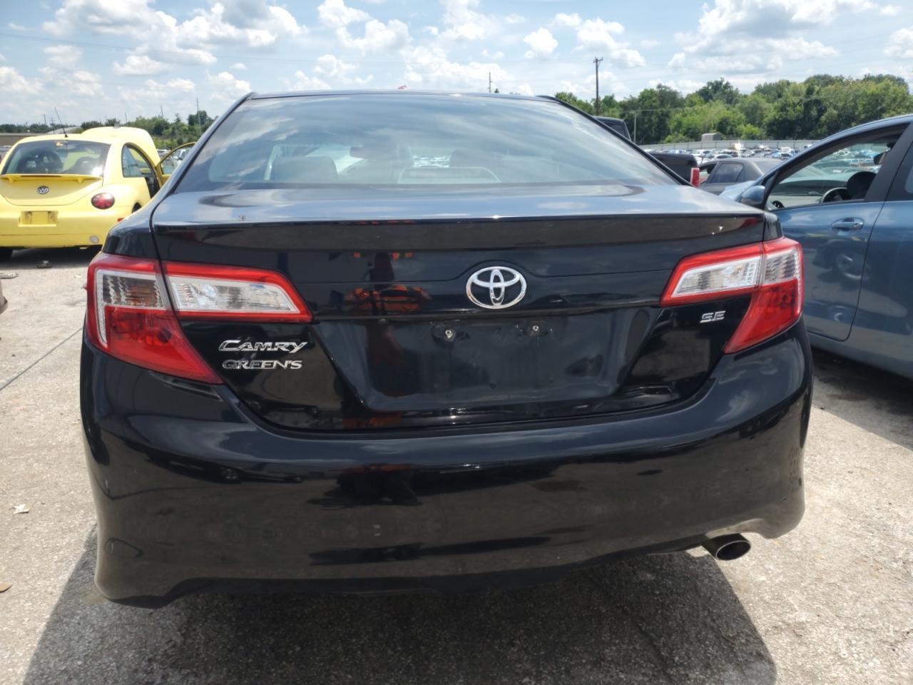 2014 TOYOTA CAMRY