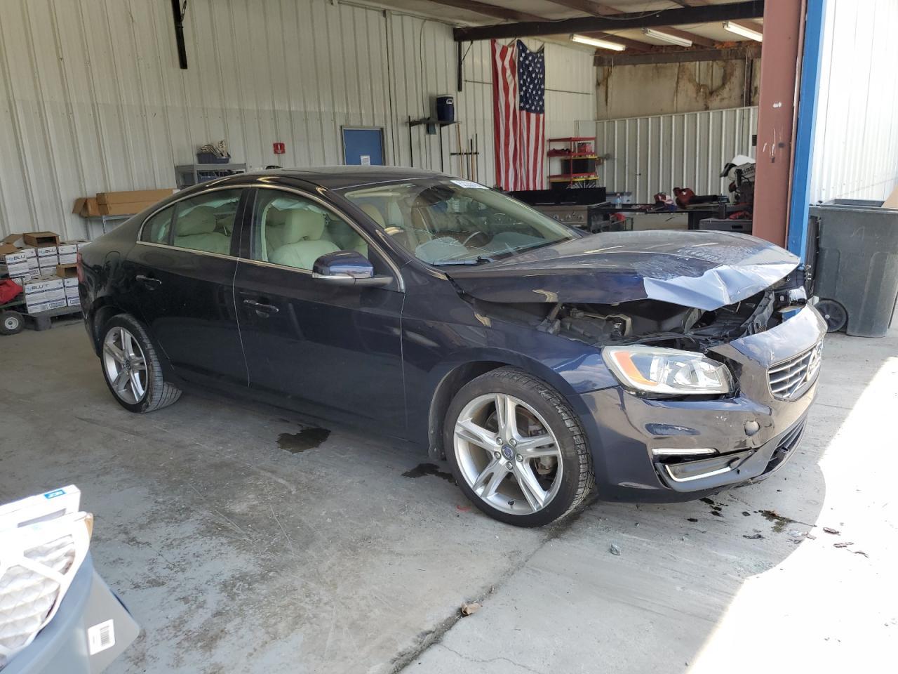 2016 VOLVO S60