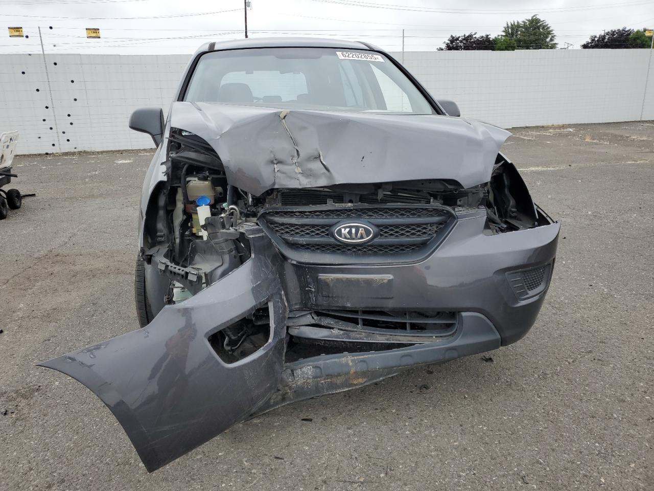 2008 KIA RONDO