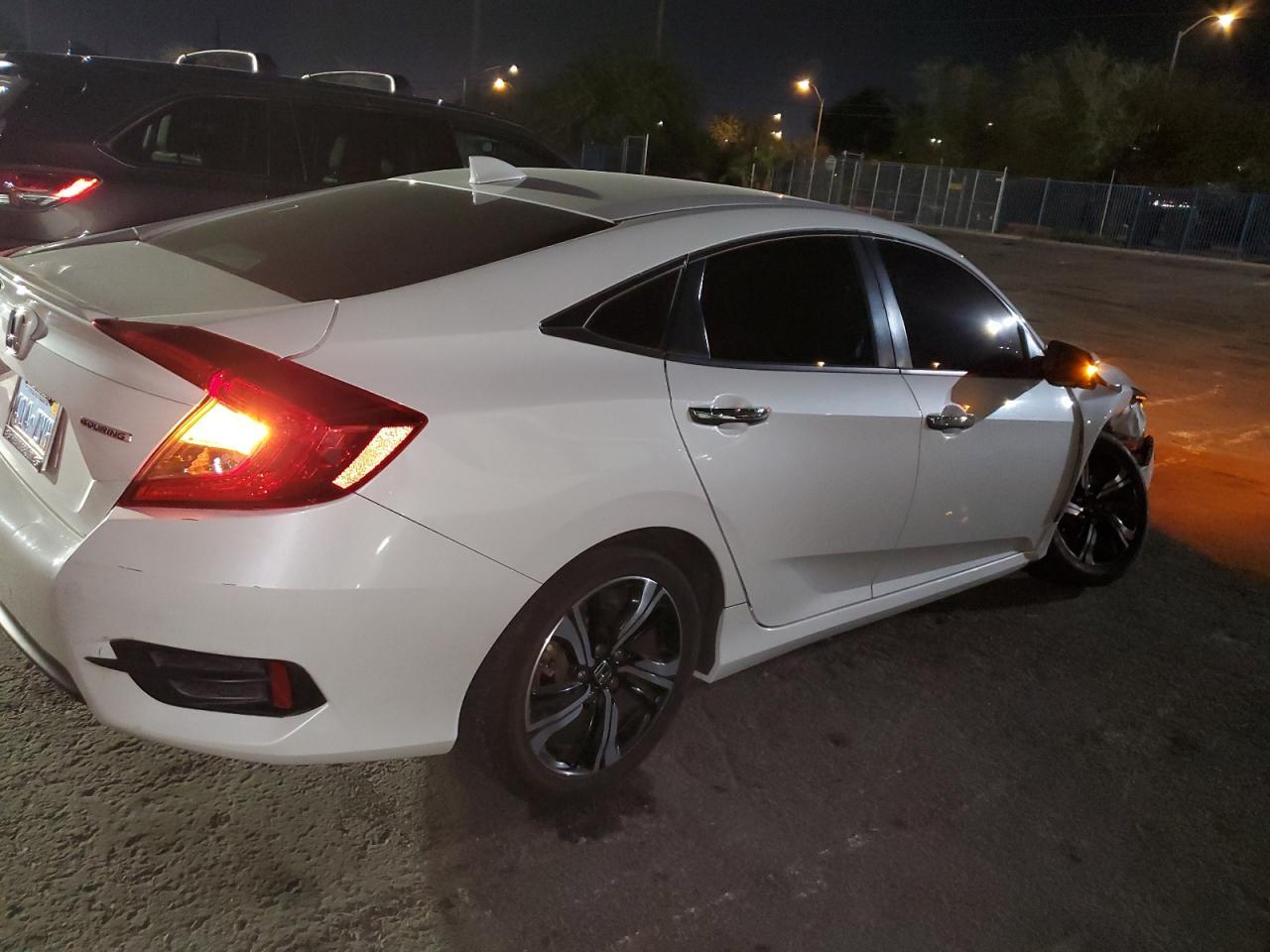 2016 HONDA CIVIC