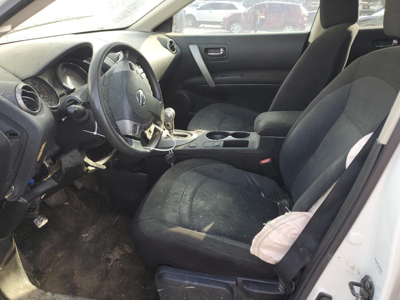 2014 NISSAN ROGUE