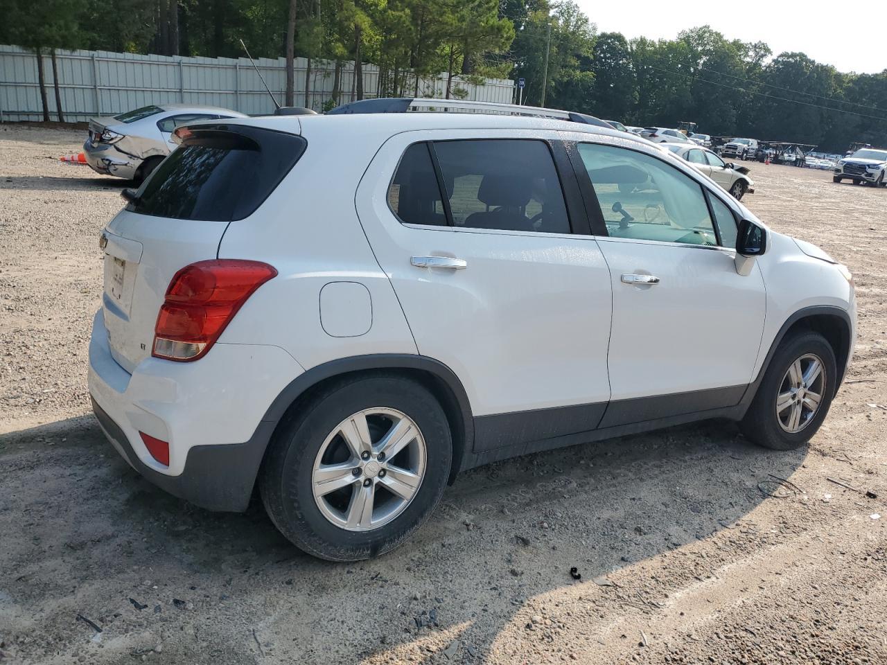 2017 CHEVROLET TRAX