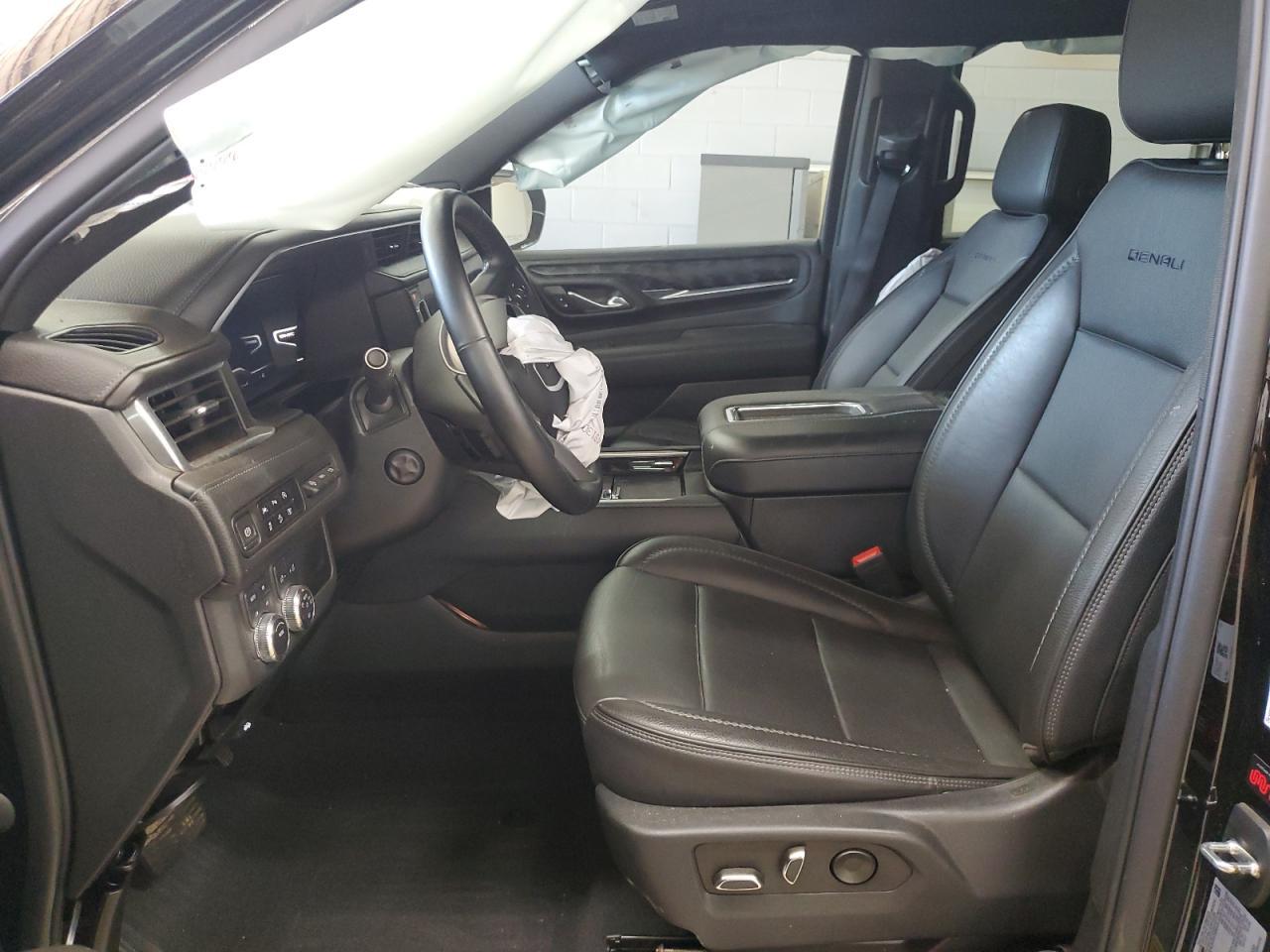 2023 GMC Yukon