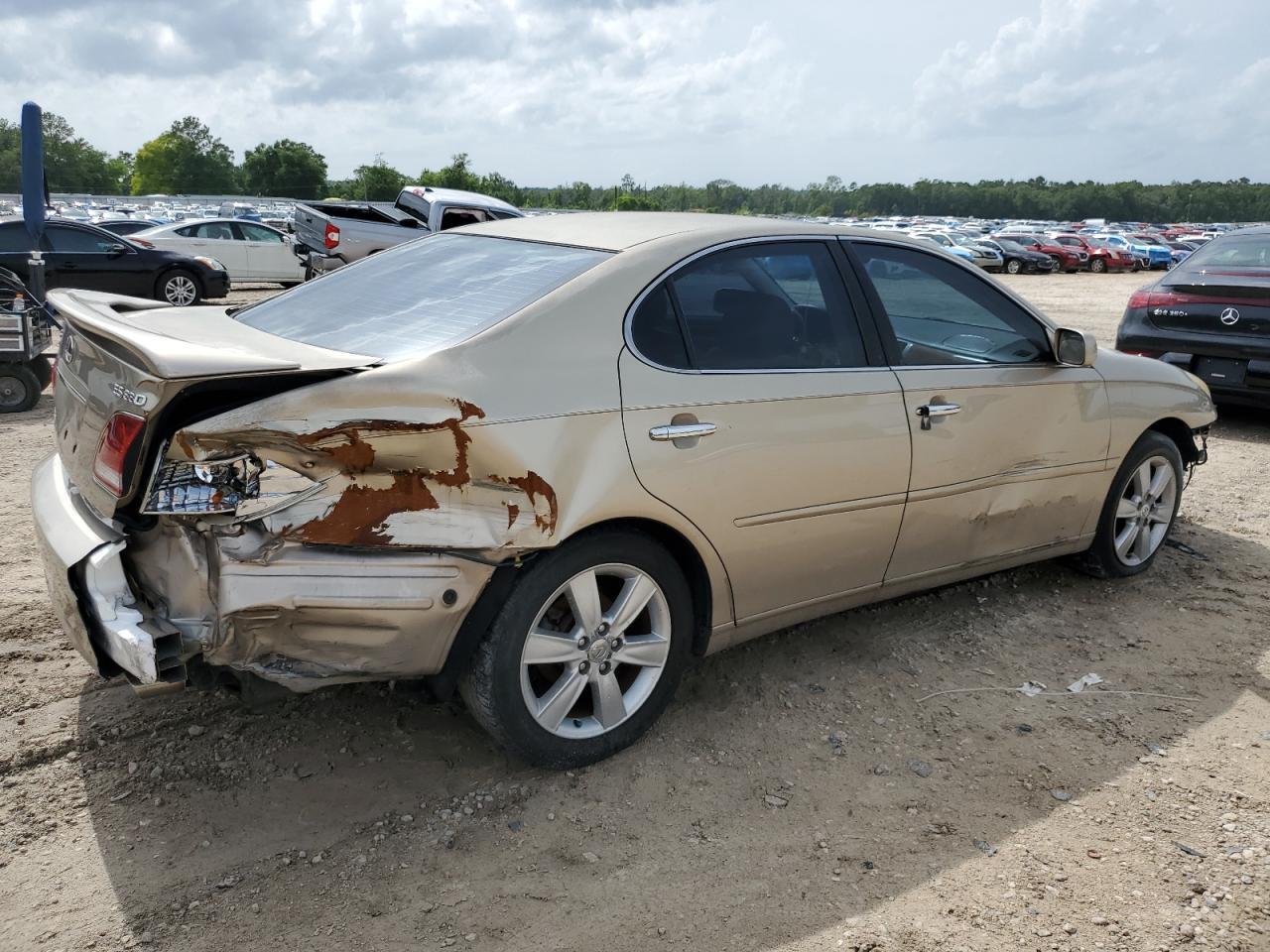 2005 LEXUS ES 330