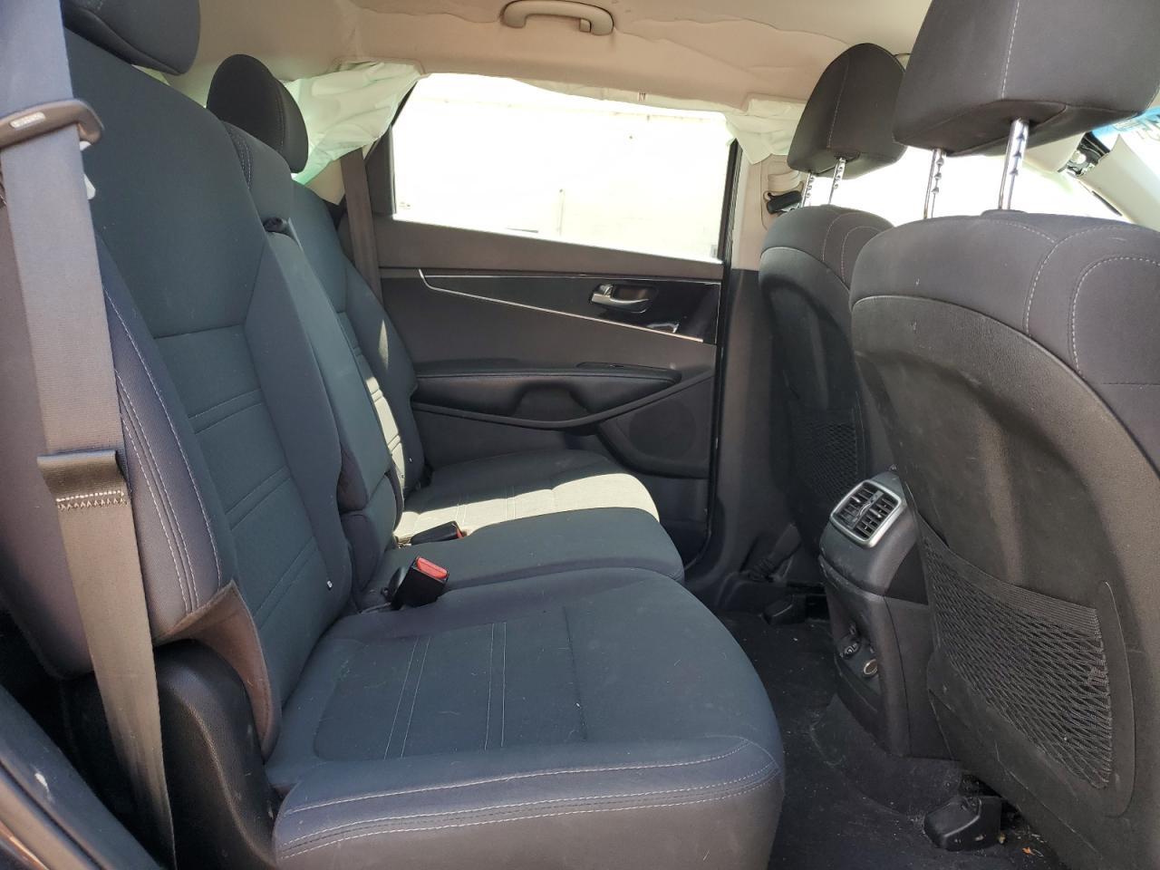 2019 KIA SORENTO