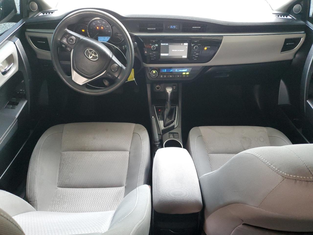 2015 TOYOTA COROLLA