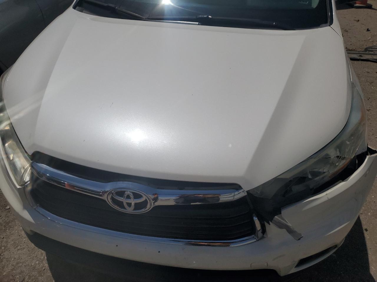 2015 TOYOTA HIGHLANDER