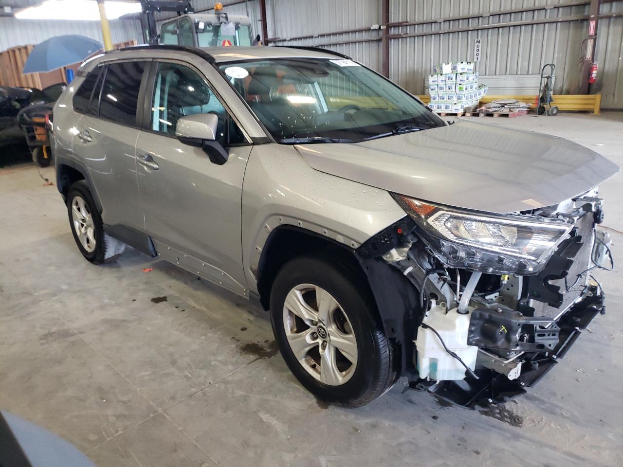 2020 TOYOTA RAV4