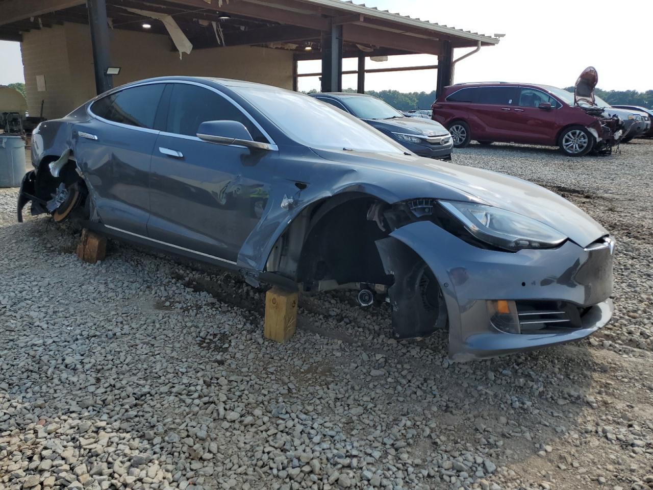 2015 TESLA MODEL S
