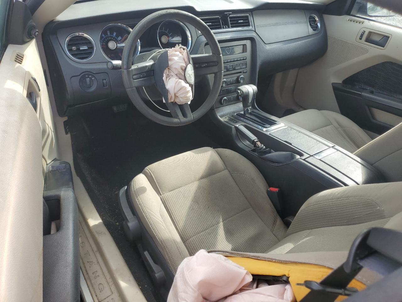 2010 FORD MUSTANG