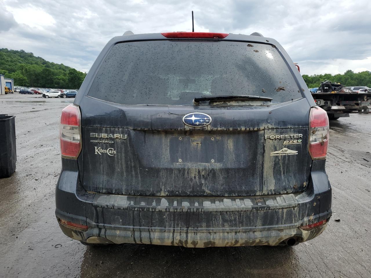 2015 SUBARU FORESTER
